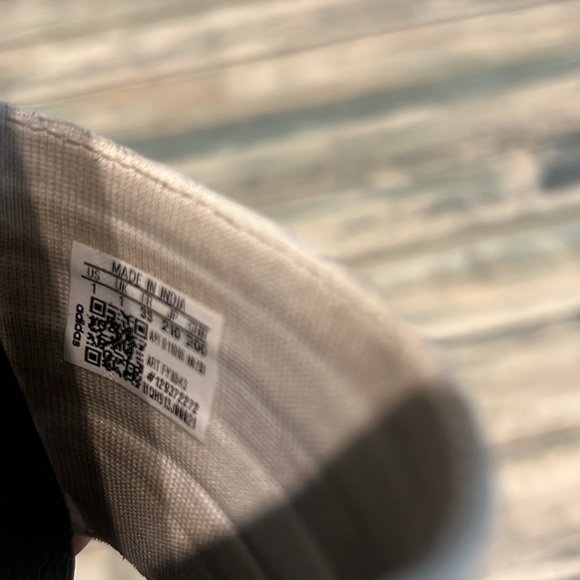 Adidas Slides - Picture 5 of 6